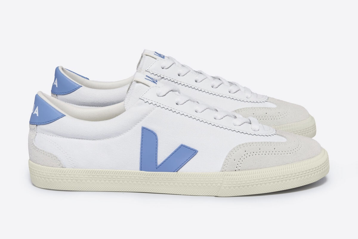 Veja Volley Canvas - White Light Blue