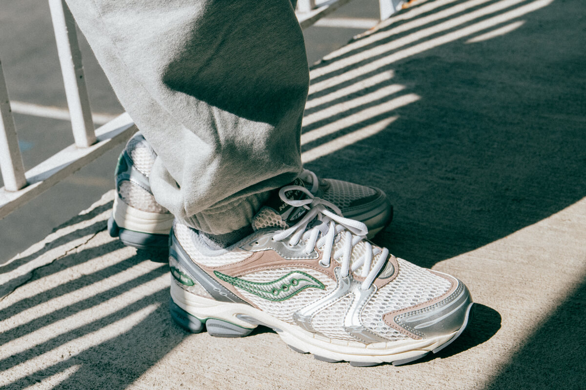 Saucony x Minted NY ProGrid Triumph 4 - Cream/Green - S70865-1