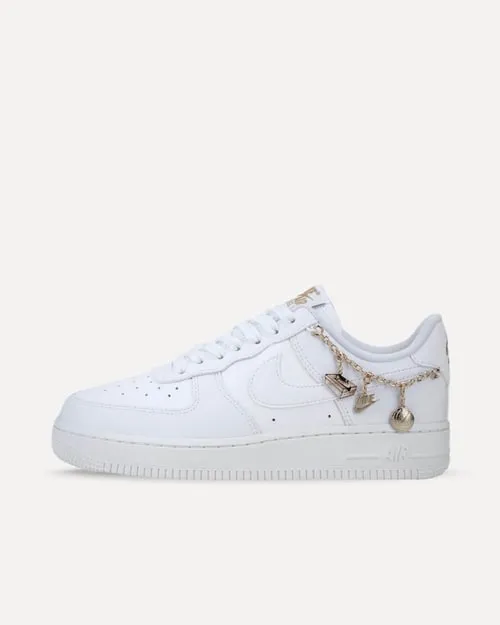 Nike Wmns Air Force 1 ’07 LX „Lucky Charms“