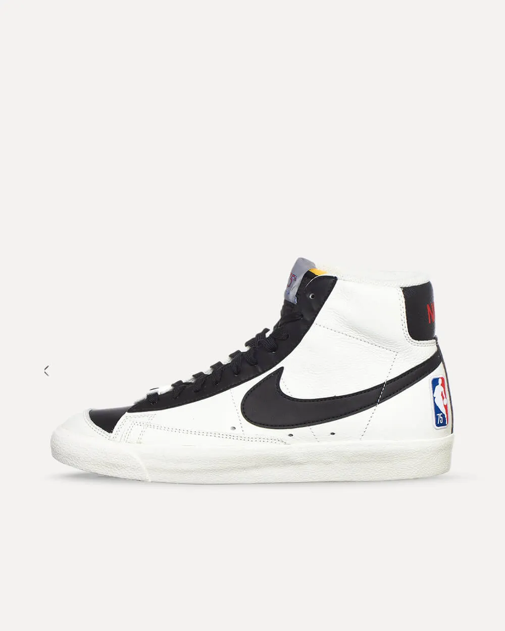 Nike Blazer Mid ’77 EMB