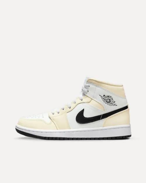 Nike Wmns Air Jordan 1 Mid „Coconut Milk“