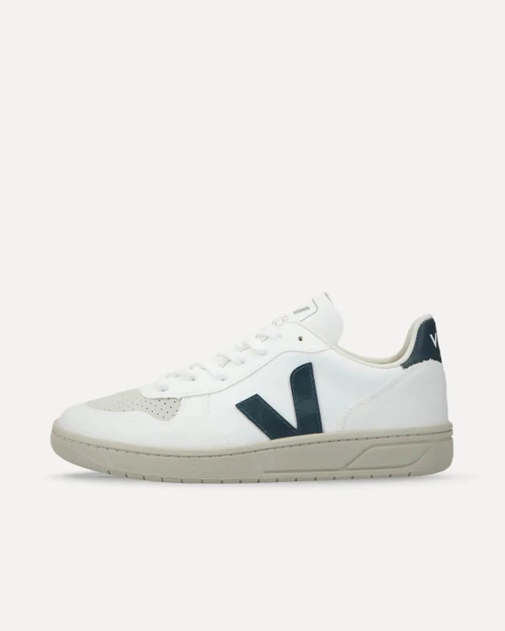 Veja V-10 CWL „White California“