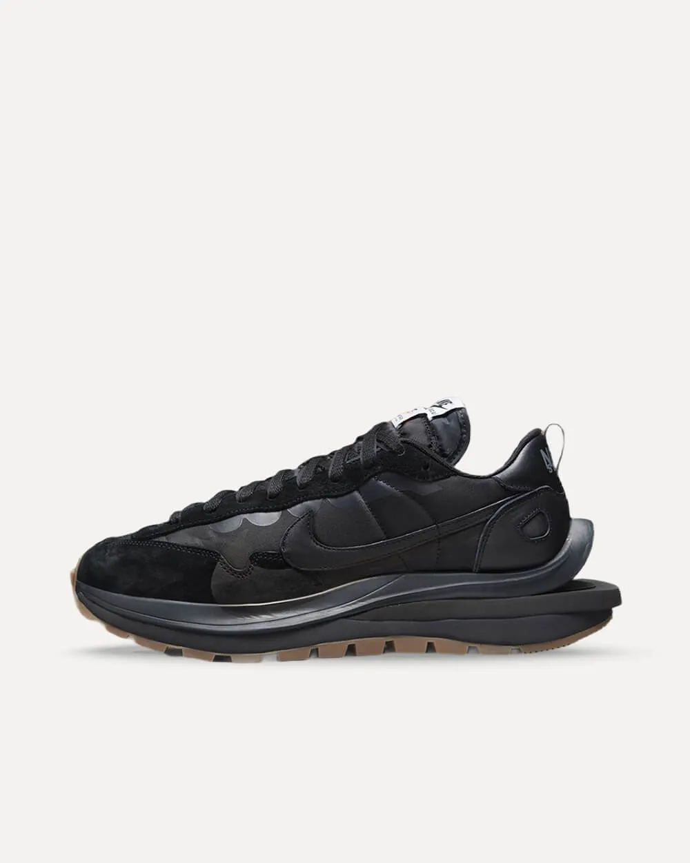 Nike x sacai VaporWaffle „Black Gum“