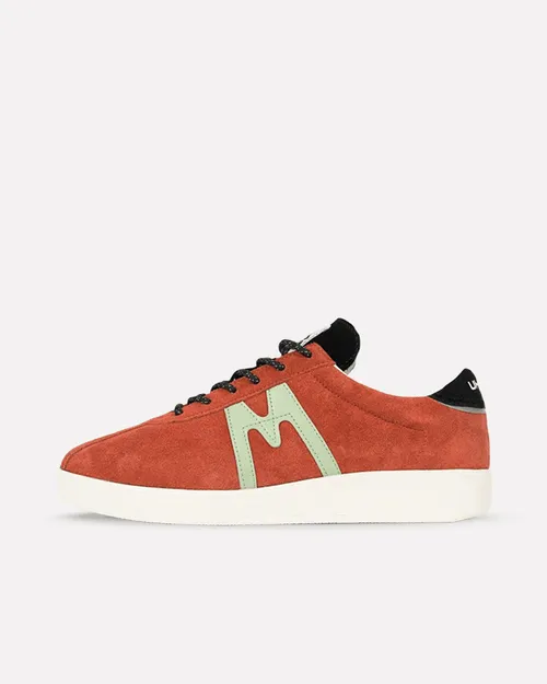 Karhu Trampas „Hot Sauce“