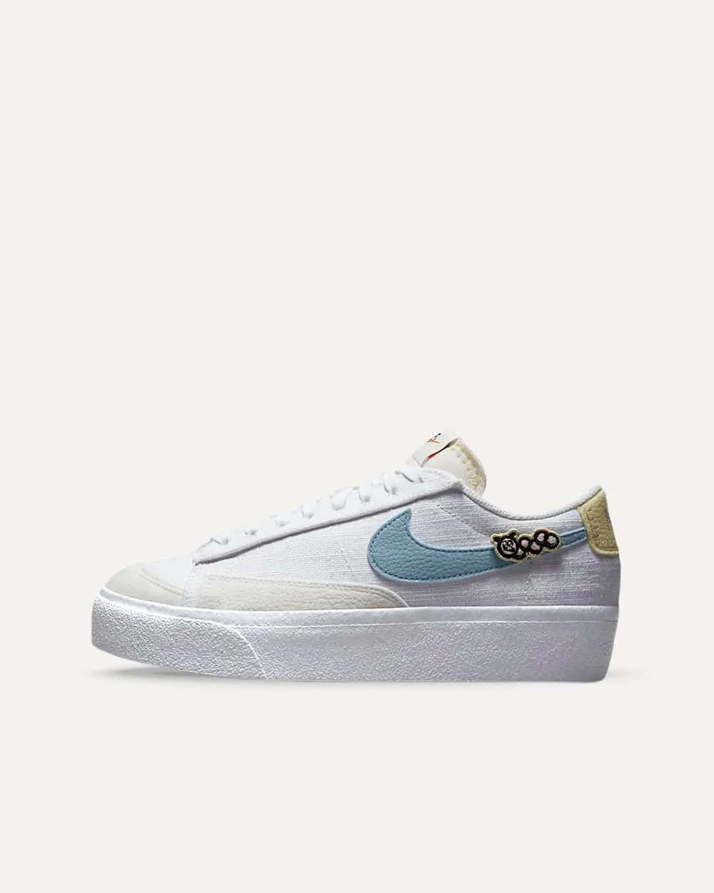 Nike Wmns Blazer Low Platform SE „Next Nature“