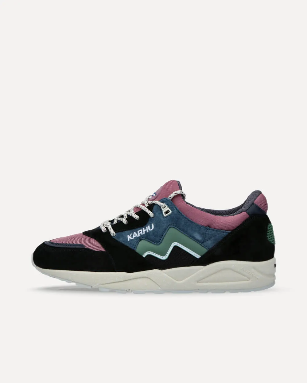 Karhu Aria 95 „Pelican“