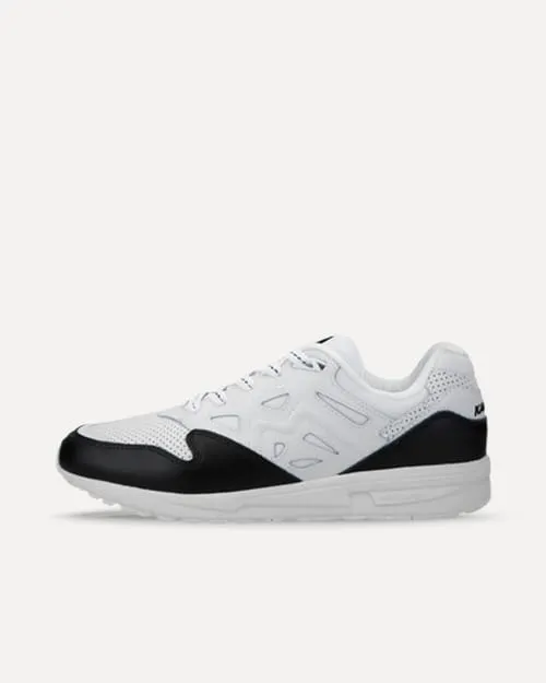 Karhu Legacy 96 „Monochrome“