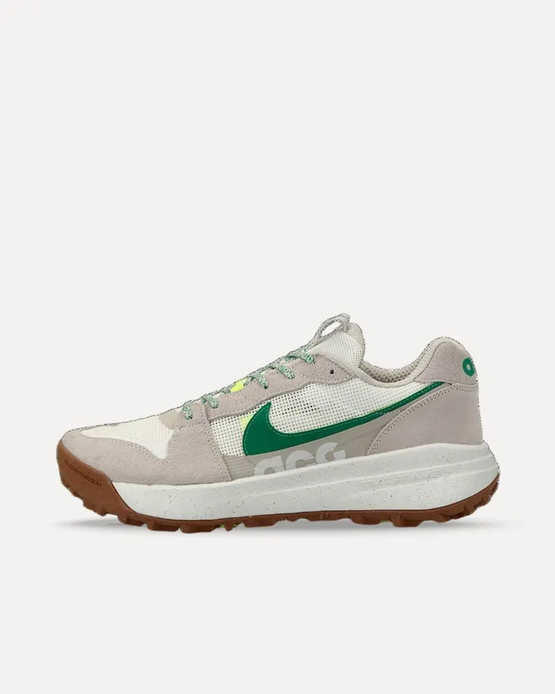Nike ACG Lowcate „Light Iron Ore“