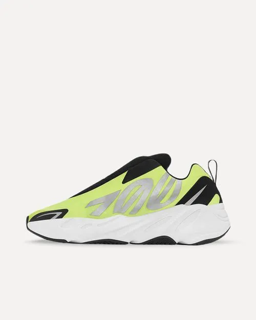 adidas Yeezy Boost 700 MNVN „Phosphor“