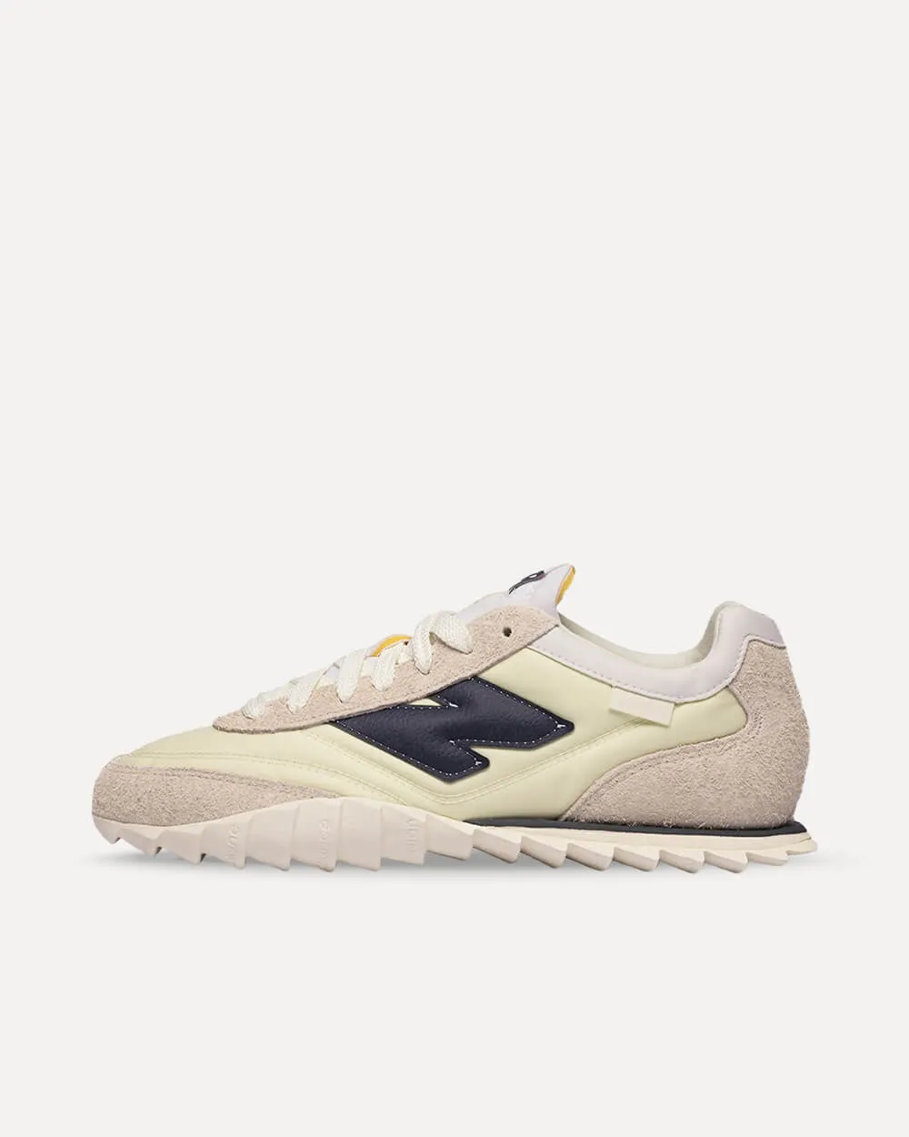 New Balance x Donald Glover URC30DD „Sea Salt“