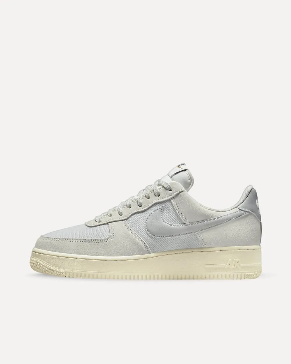 Nike Air Force 1 ’07 LV8 „Certified Fresh“