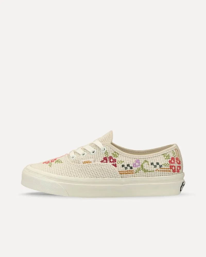 Vans UA Authentic 44 DX „Stitched Together“