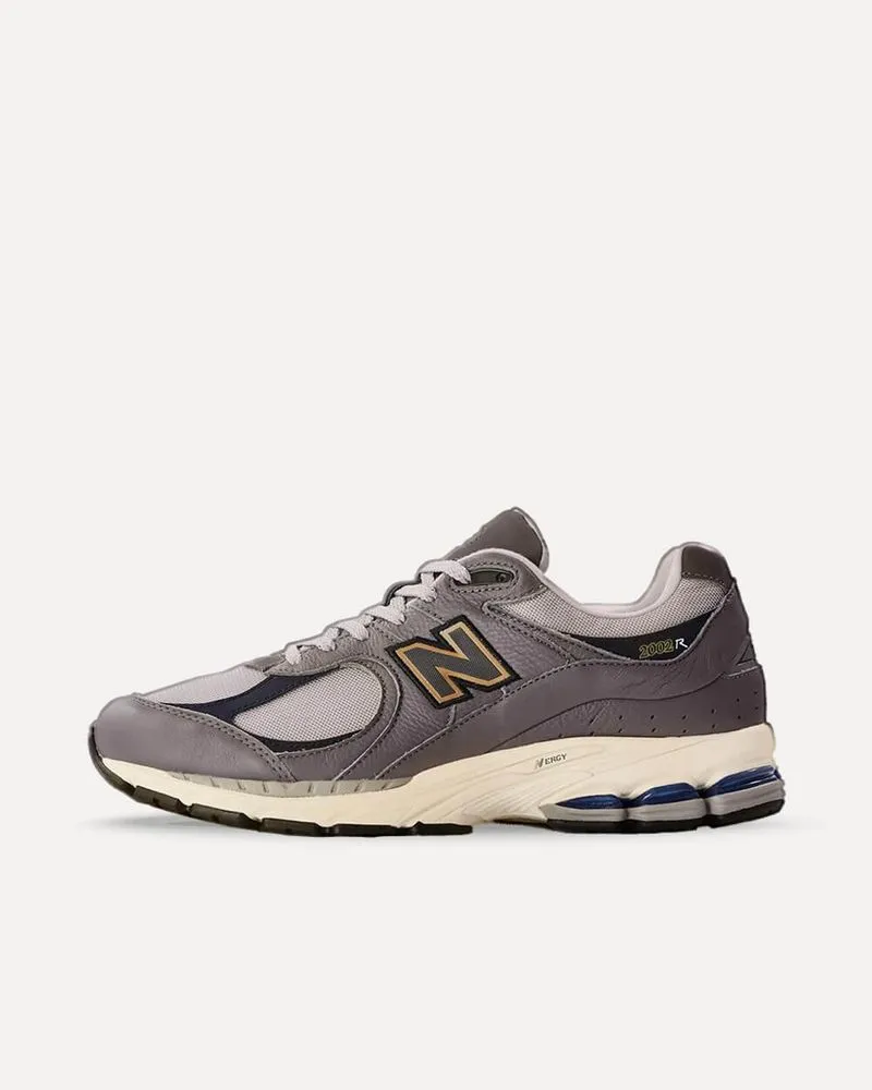 New Balance M2002RHP „Castle Rock“