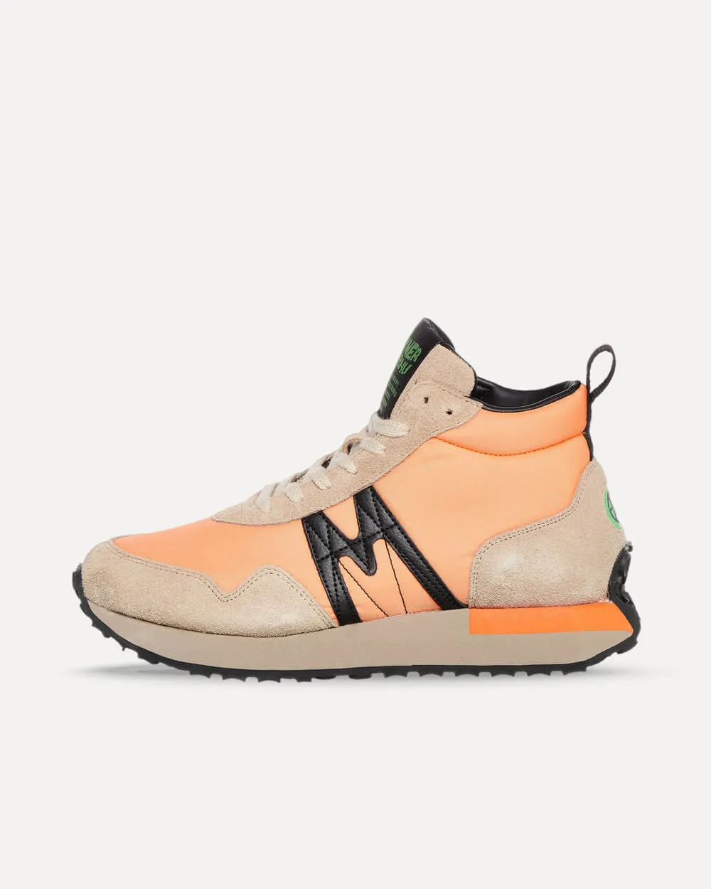 Karhu x Vyner Articles M-Runner „Todellisuuden Mestarit“