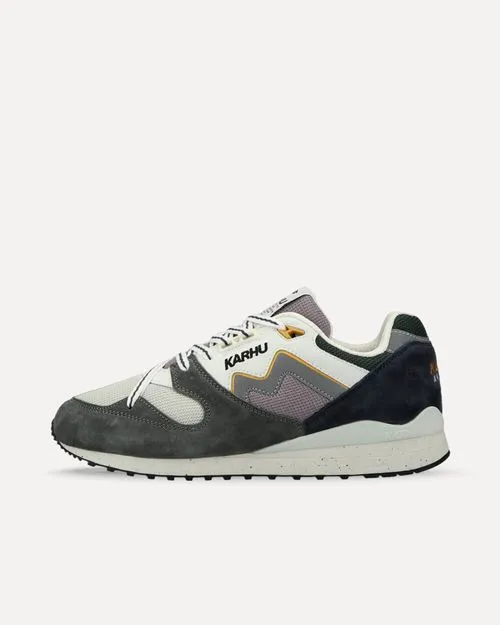 Karhu Synchron Classic