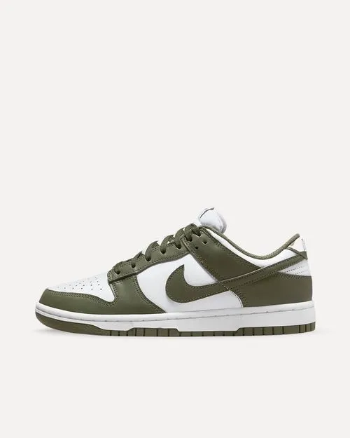 Nike Dunk Low „Medium Olive“