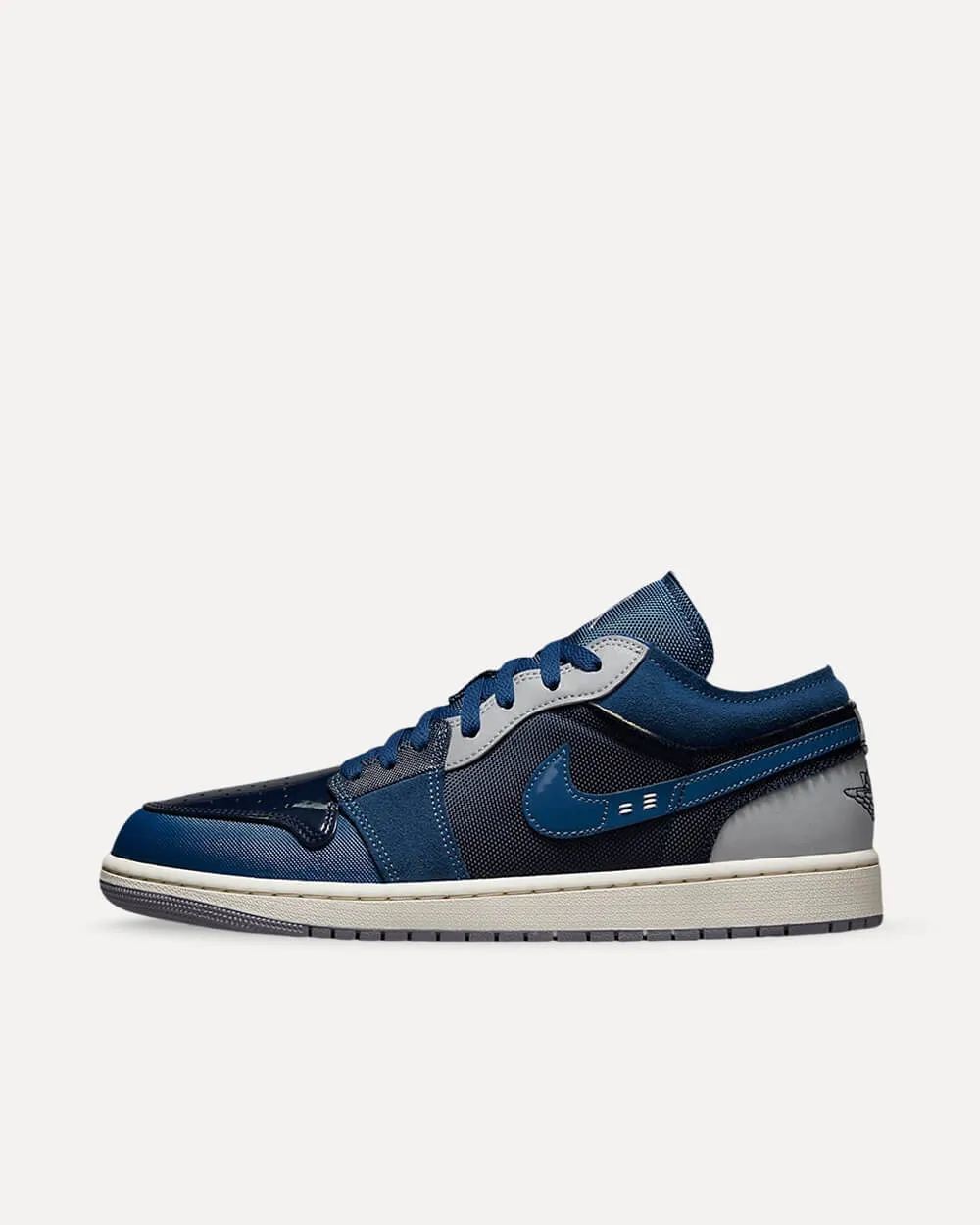 Nike Air Jordan 1 Low SE „Craft“