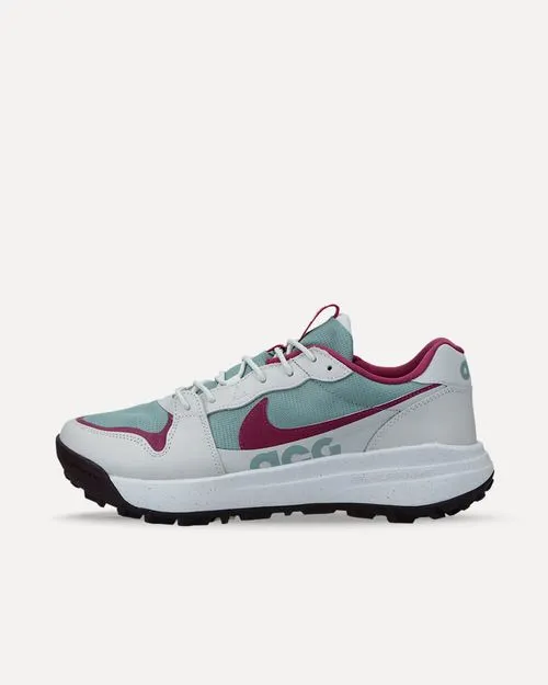 Nike ACG Lowcate