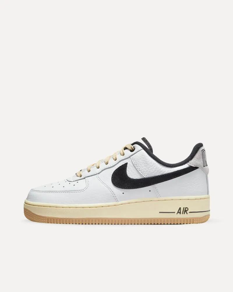 Nike Wmns Air Force 1 ’07 LX
