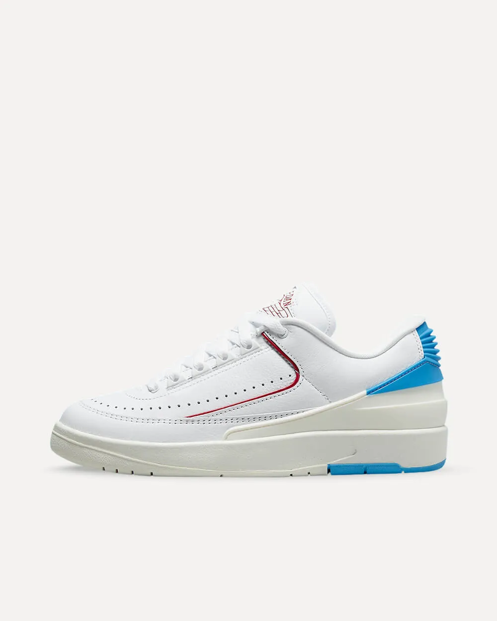 Nike Air Jordan 2 Retro Low „UNC to Chicago“