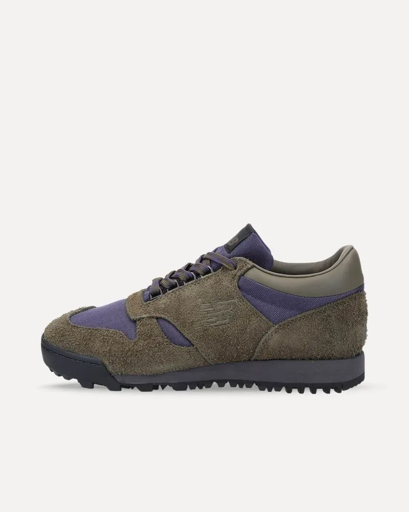 New Balance Rainier