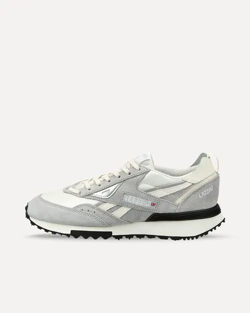 Reebok LX2200