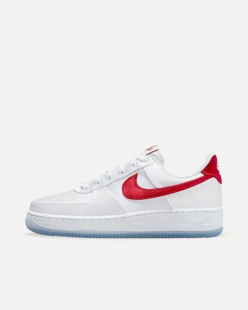Nike Air Force 1 ’07 ESS SNKR