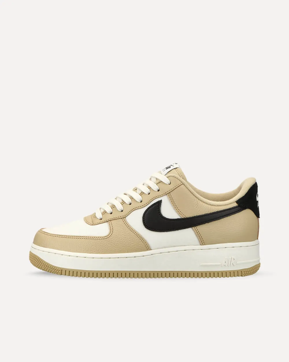Nike Air Force 1 ’07 LX „Team Gold“