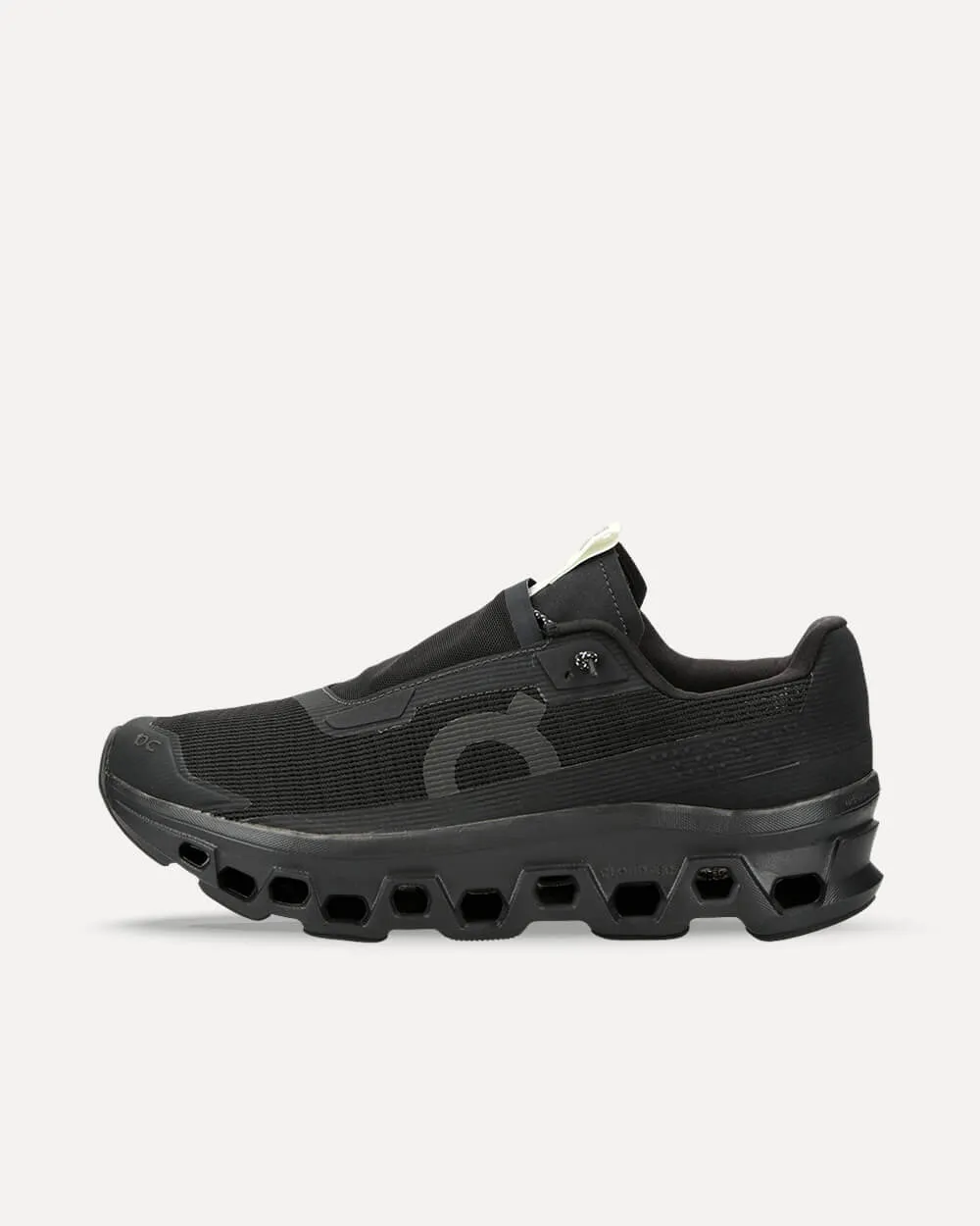 On Cloudmonster Sensa