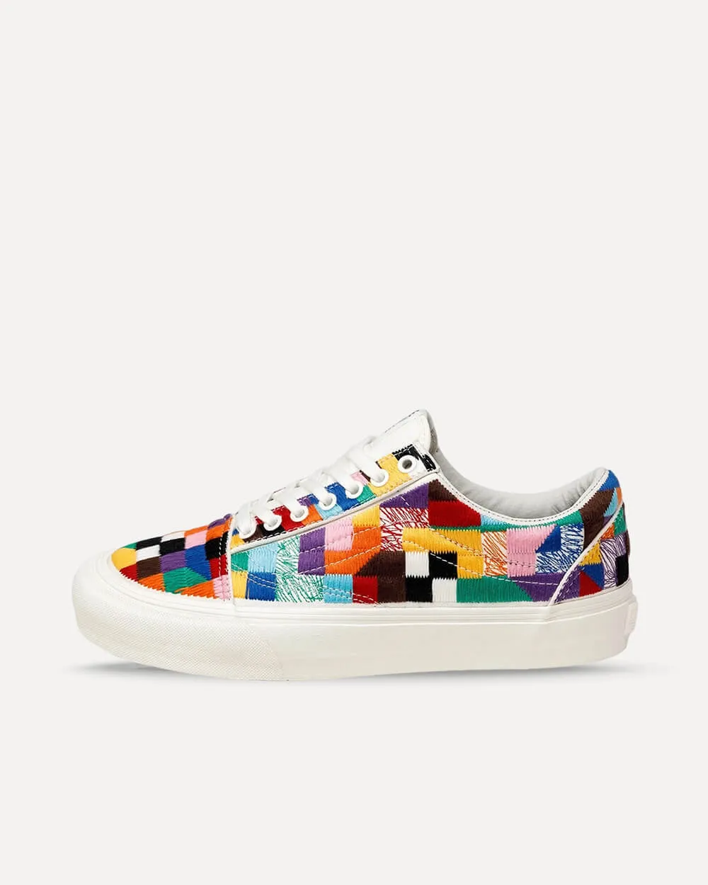 Vans Old Skool LX „Love Wins“