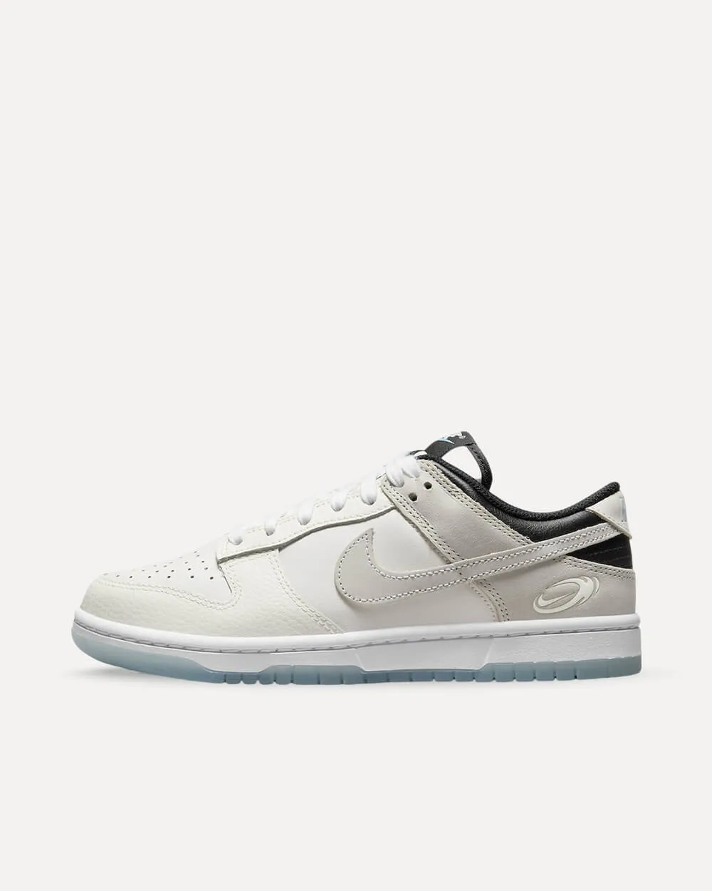 Nike Dunk Low „Supersonic“
