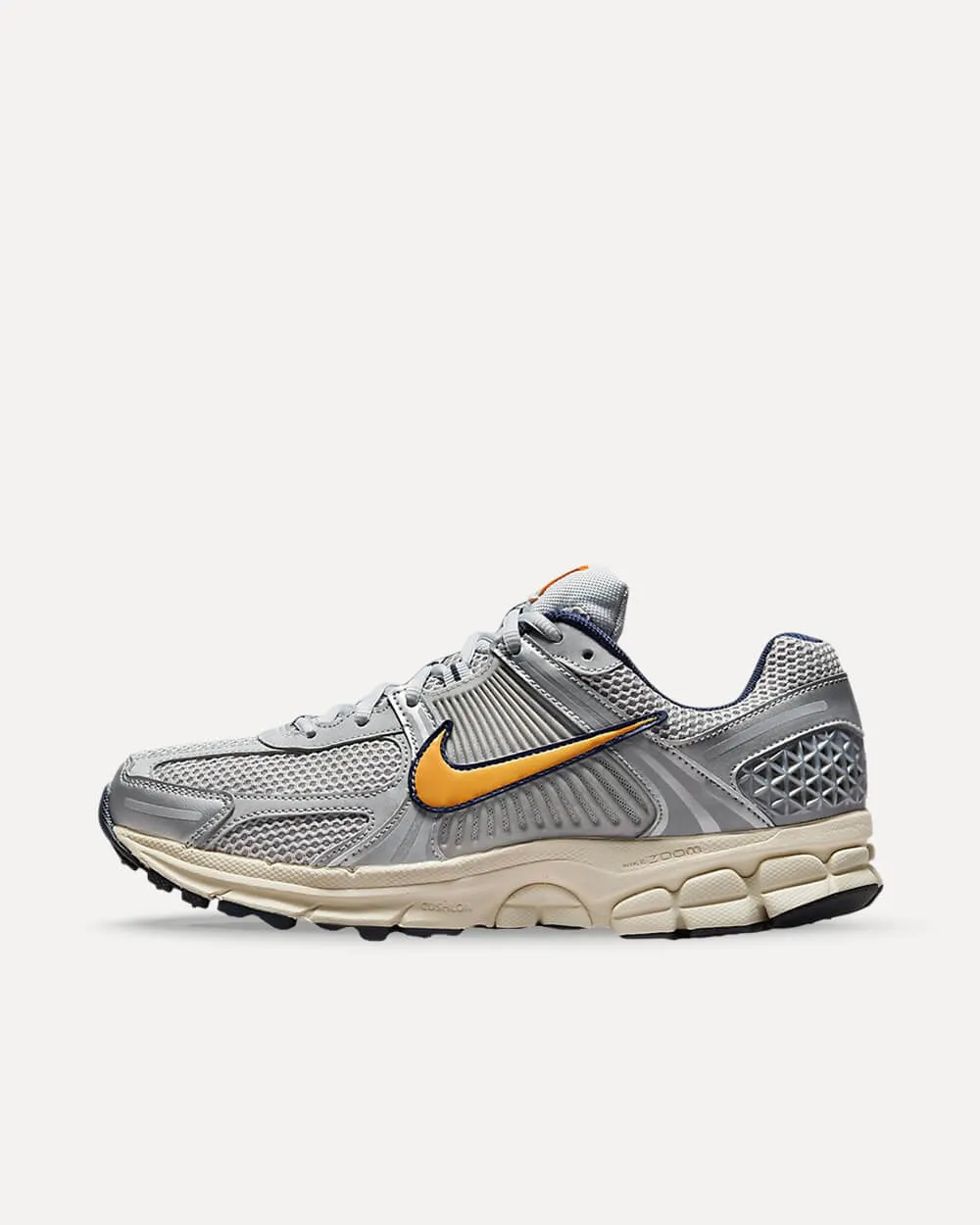 Nike Zoom Vomero 5 „Laser Orange“