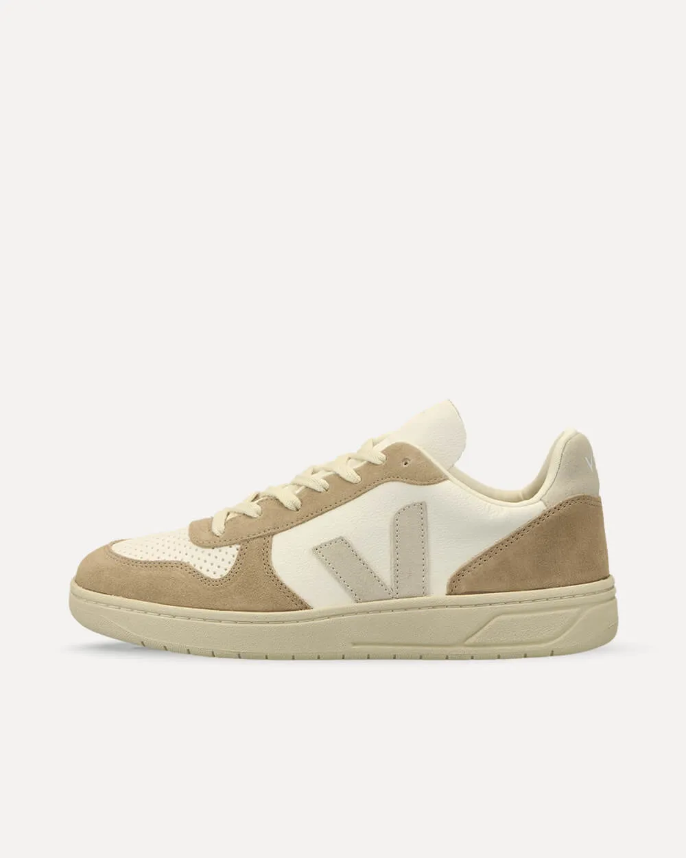 Veja V-10 Chromefree Leather