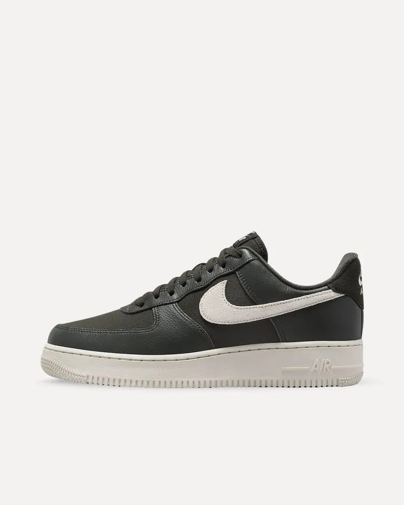 Nike Air Force 1 ’07 LX