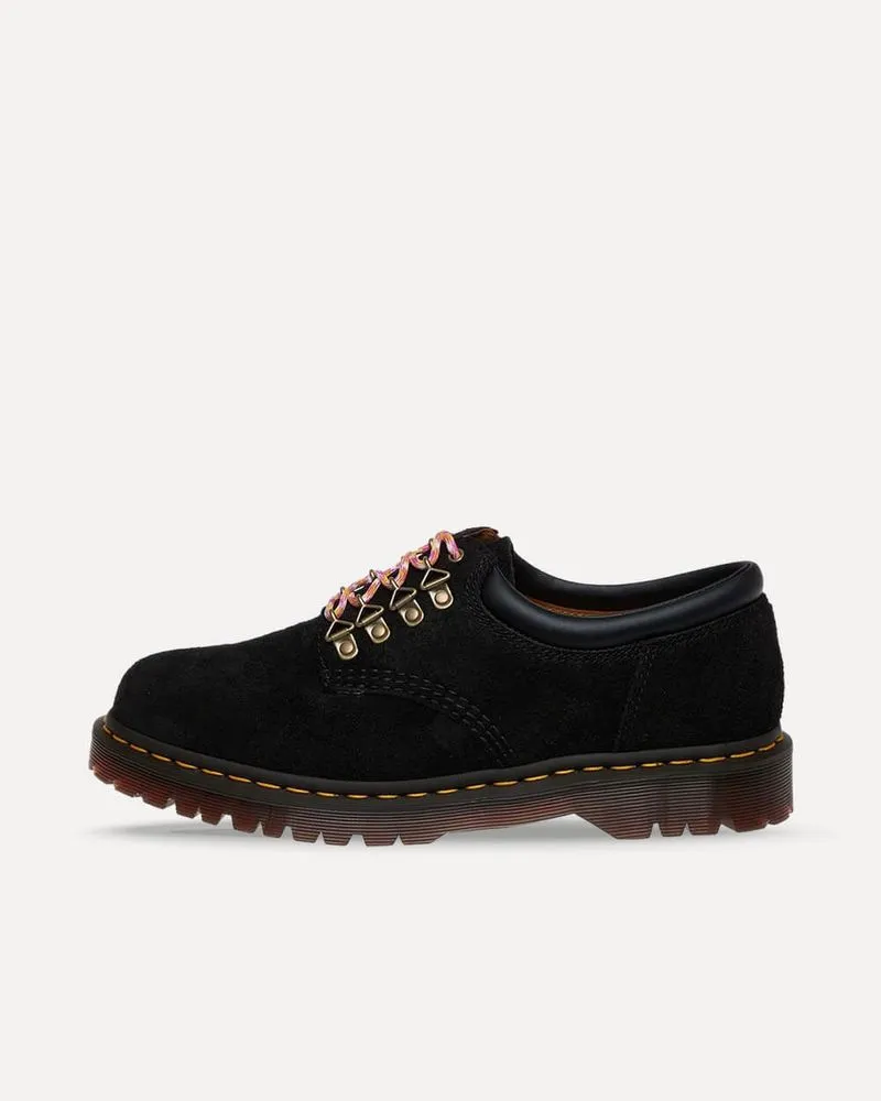 Dr. Martens 8053