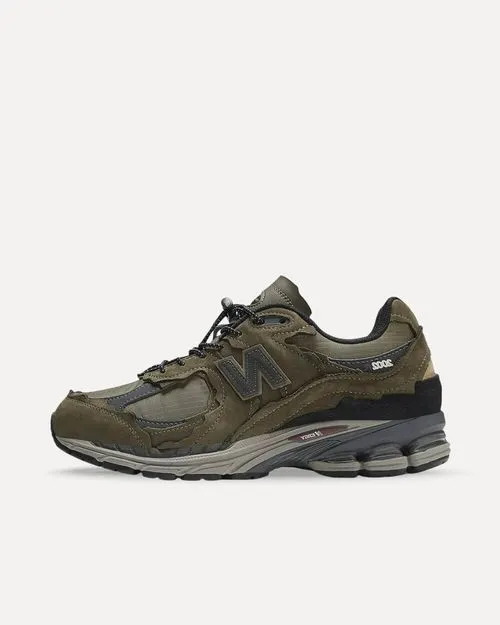 New Balance 2002R Protection Pack „Dark Moss“