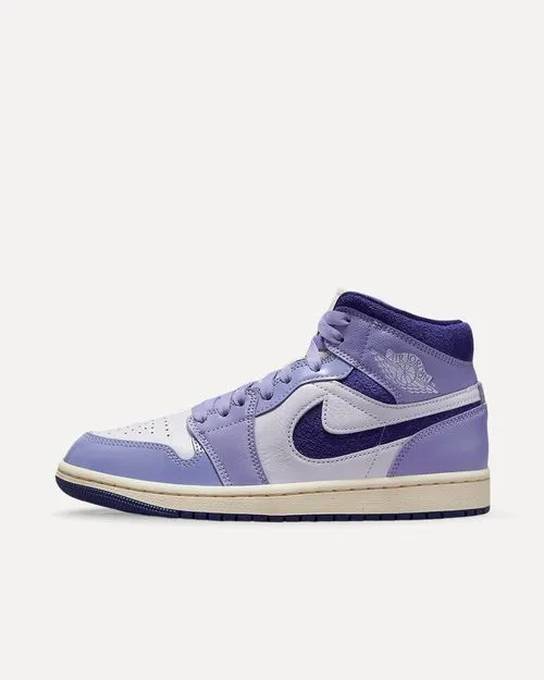 Nike Air Jordan 1 MID SE „Sky J Purple“