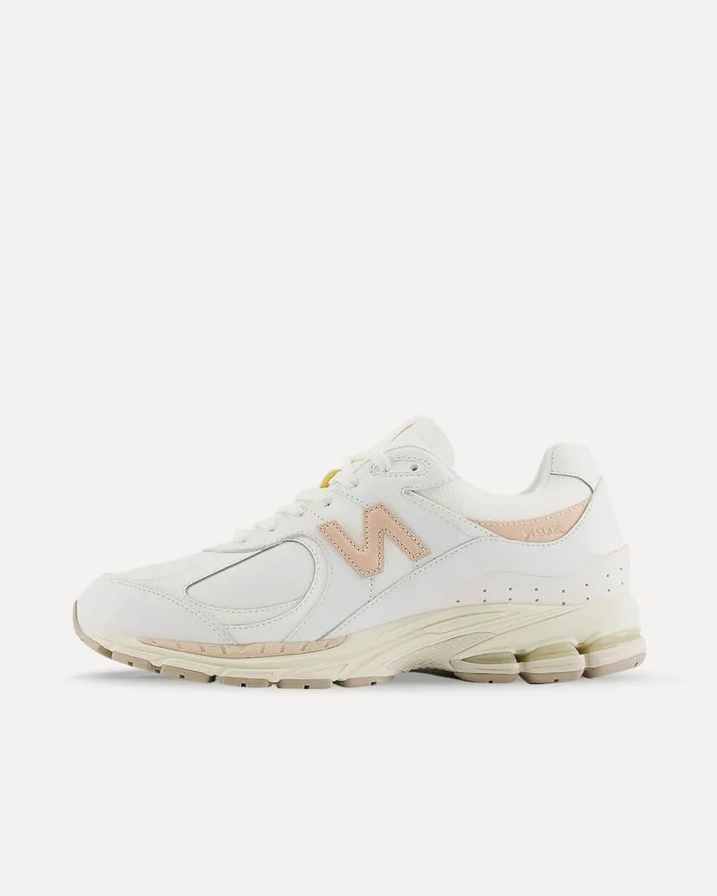 New Balance M2002RVF „White Tan“