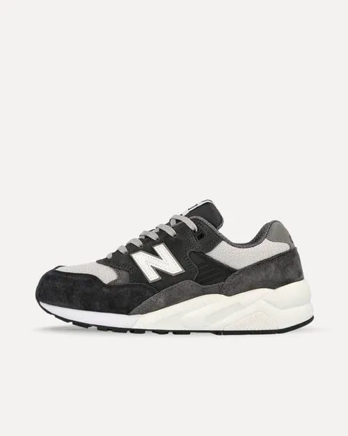 New Balance x Comme des GarÃ§ons Homme MT580HM1