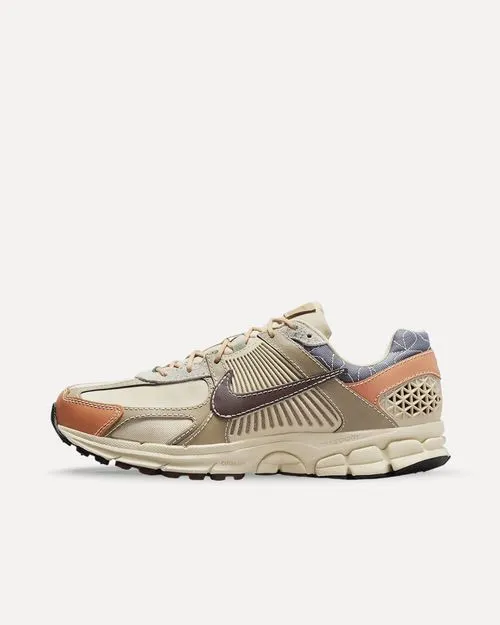 Nike Zoom Vomero 5 „Sashiko“
