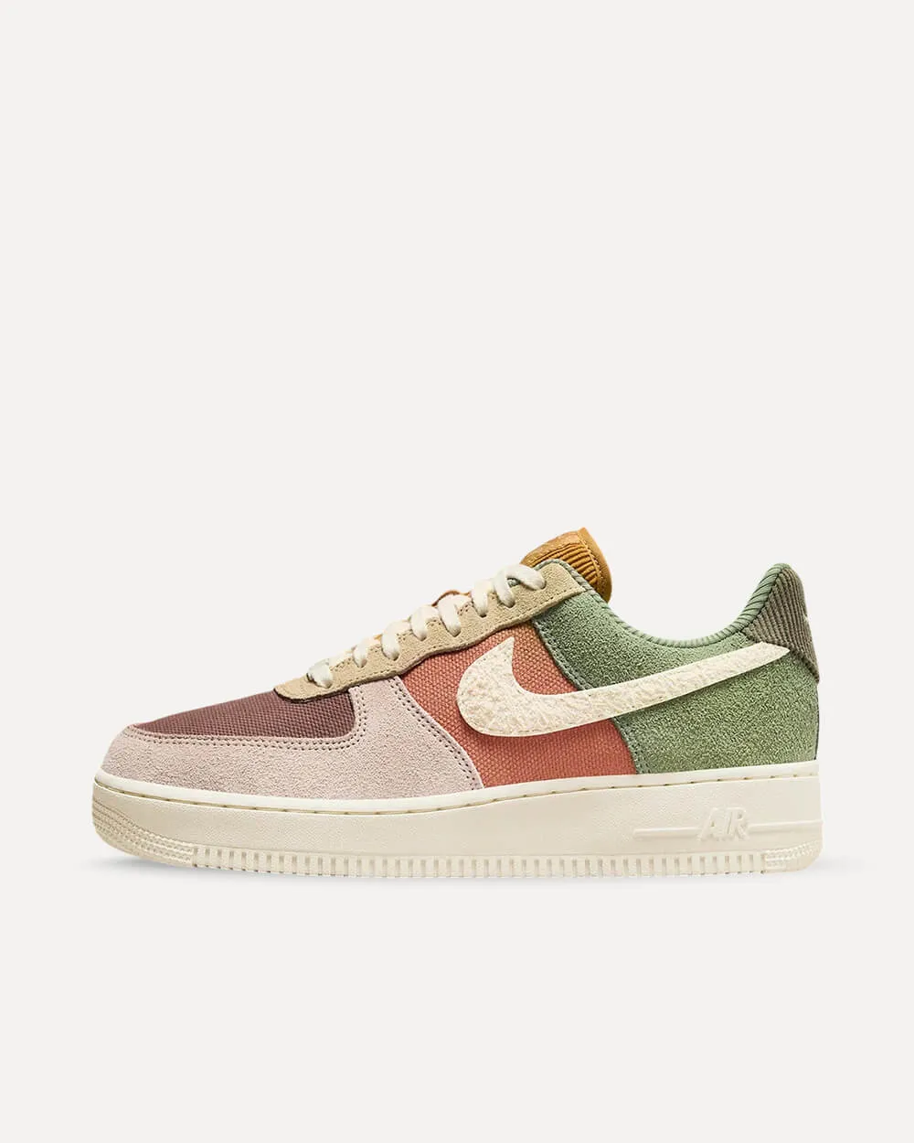 Nike Air Force 1 ’07 LX „Terra Blush“