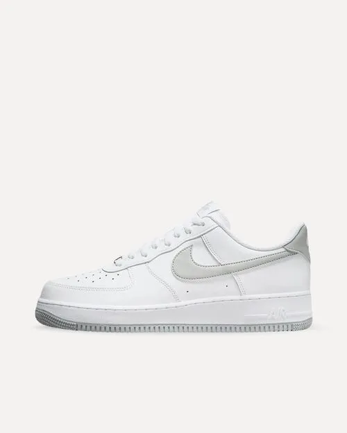 Nike Air Force 1 Low ’07