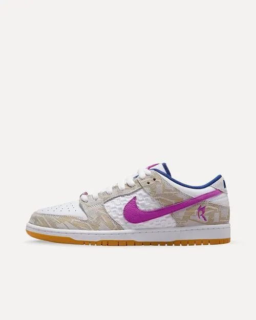 Nike SB x Rayssa Leal Dunk Low