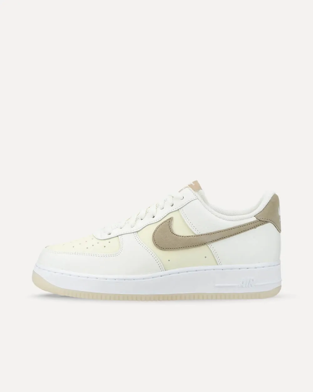 Nike Air Force 1 ’07 LV8