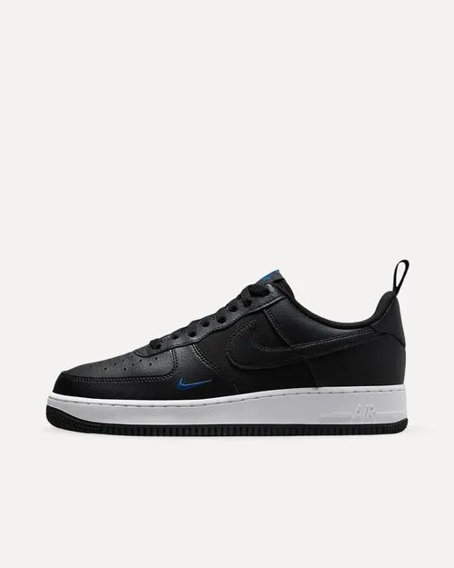 Nike Air Force 1 ’07 „Mini Swoosh“