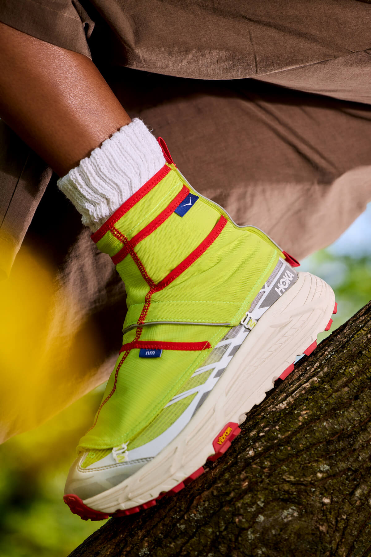 HOKA x Nicole McLaughlin - Mafate THREE2 - 196565872029