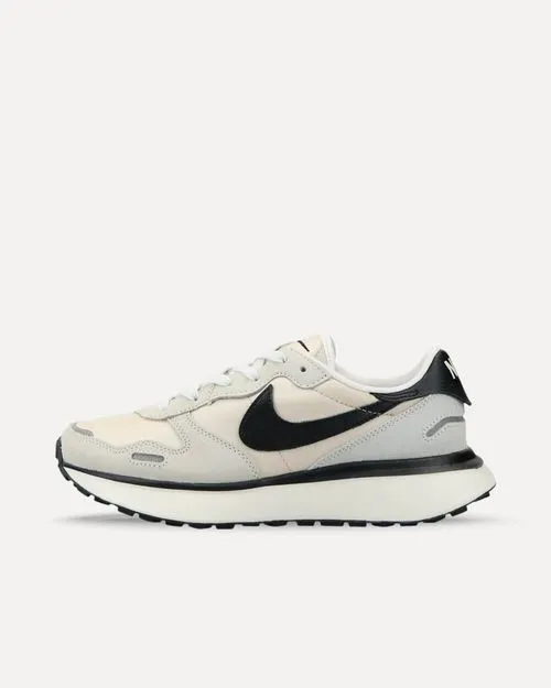 NIke Phoenix Waffle