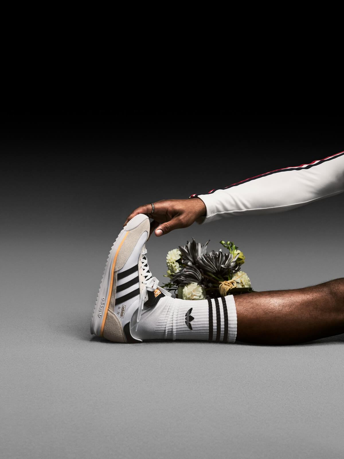 adidas SL 72 RS - Cloud White / Core Black / Spark - IH4823