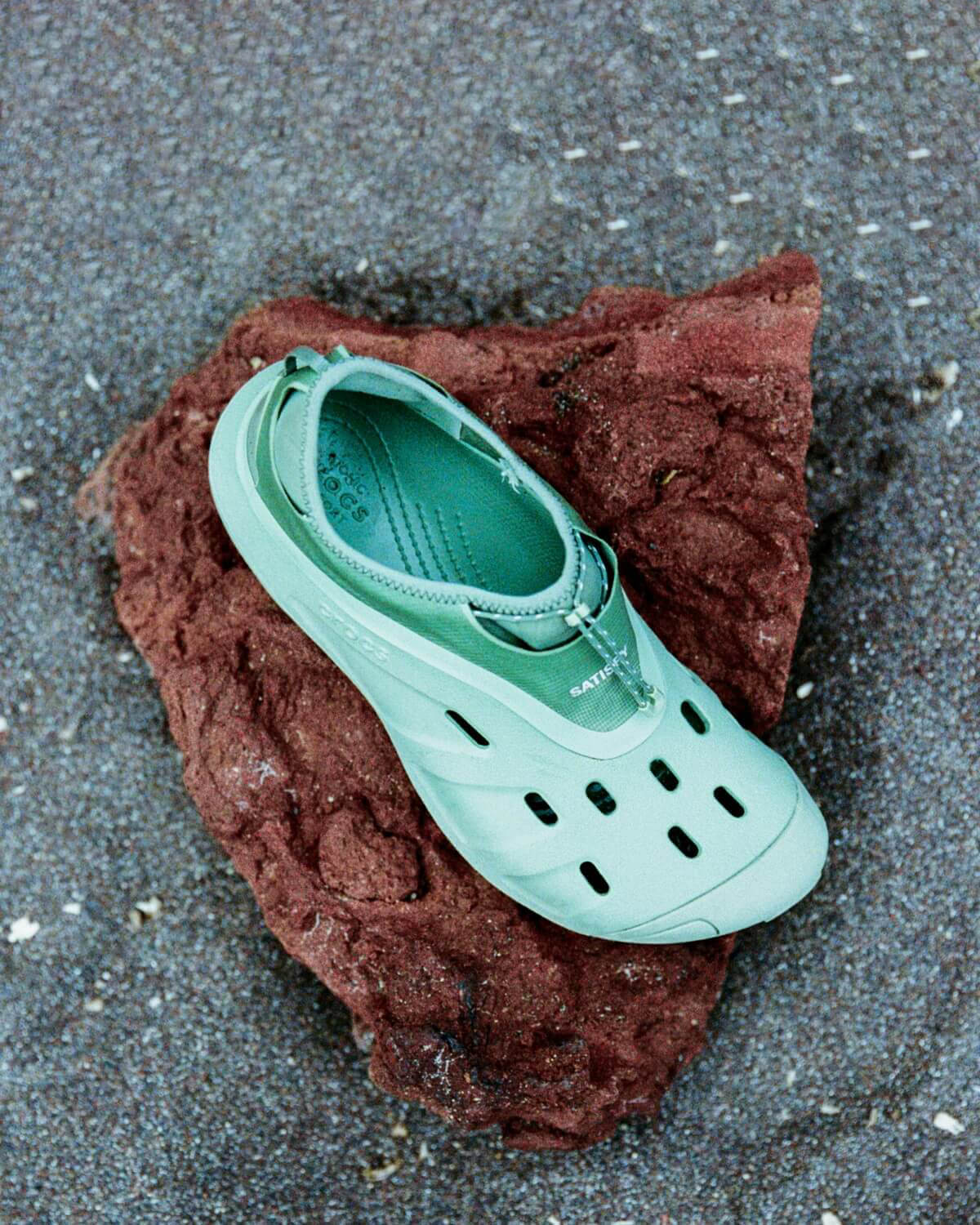 Crocs x Satisfy Quick Trail - Moss - 209628-308