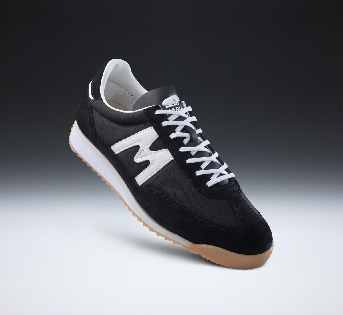 Karhu Mestari - Black / White - F805003